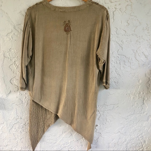Boho Tunic Size Medium - Picture 2 of 8